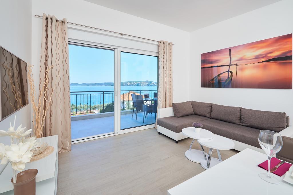 Villa Mila โตรกีร์ ภายนอก รูปภาพ