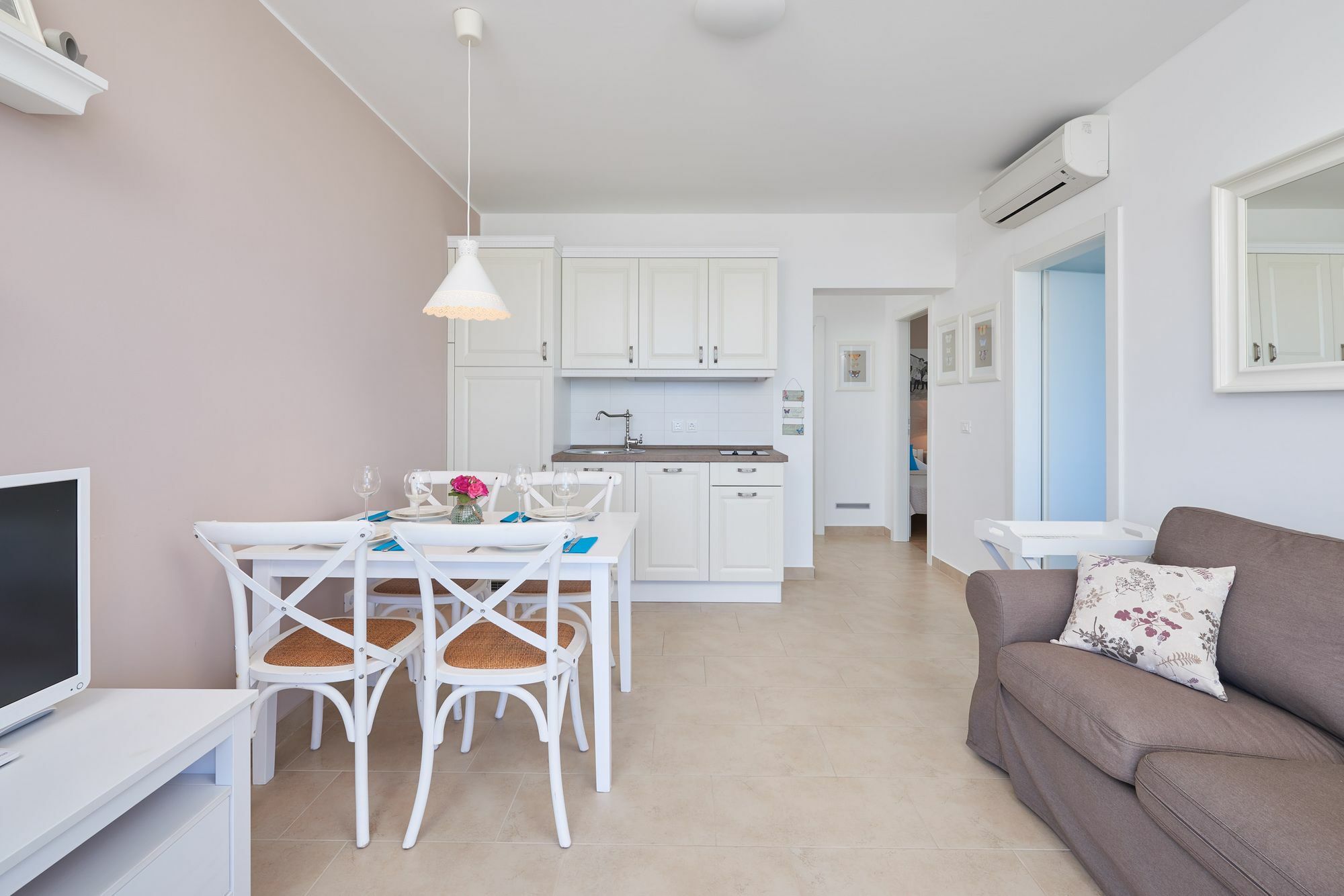 Villa Mila โตรกีร์ ภายนอก รูปภาพ